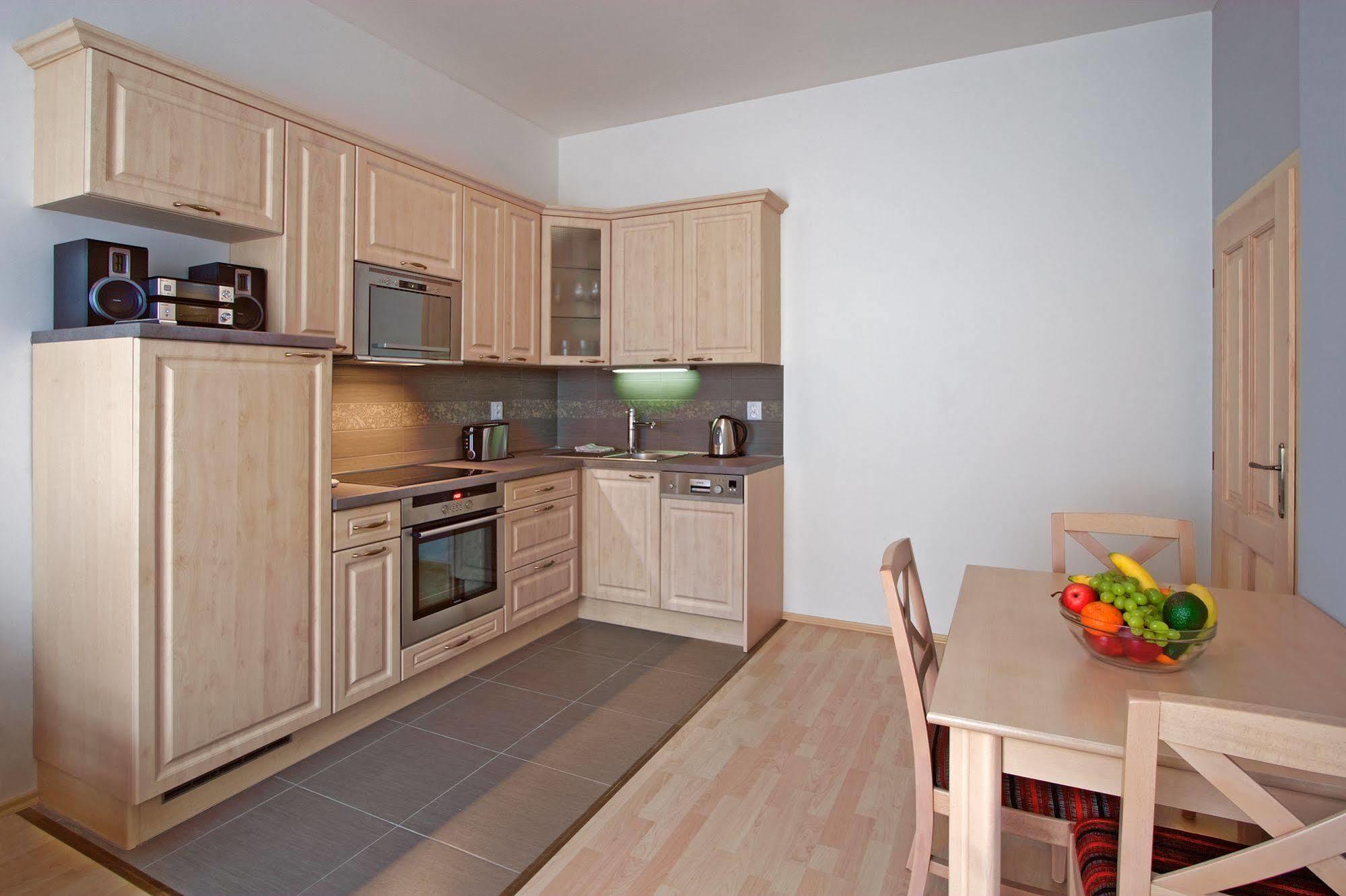 Andel Apartments Praha Экстерьер фото