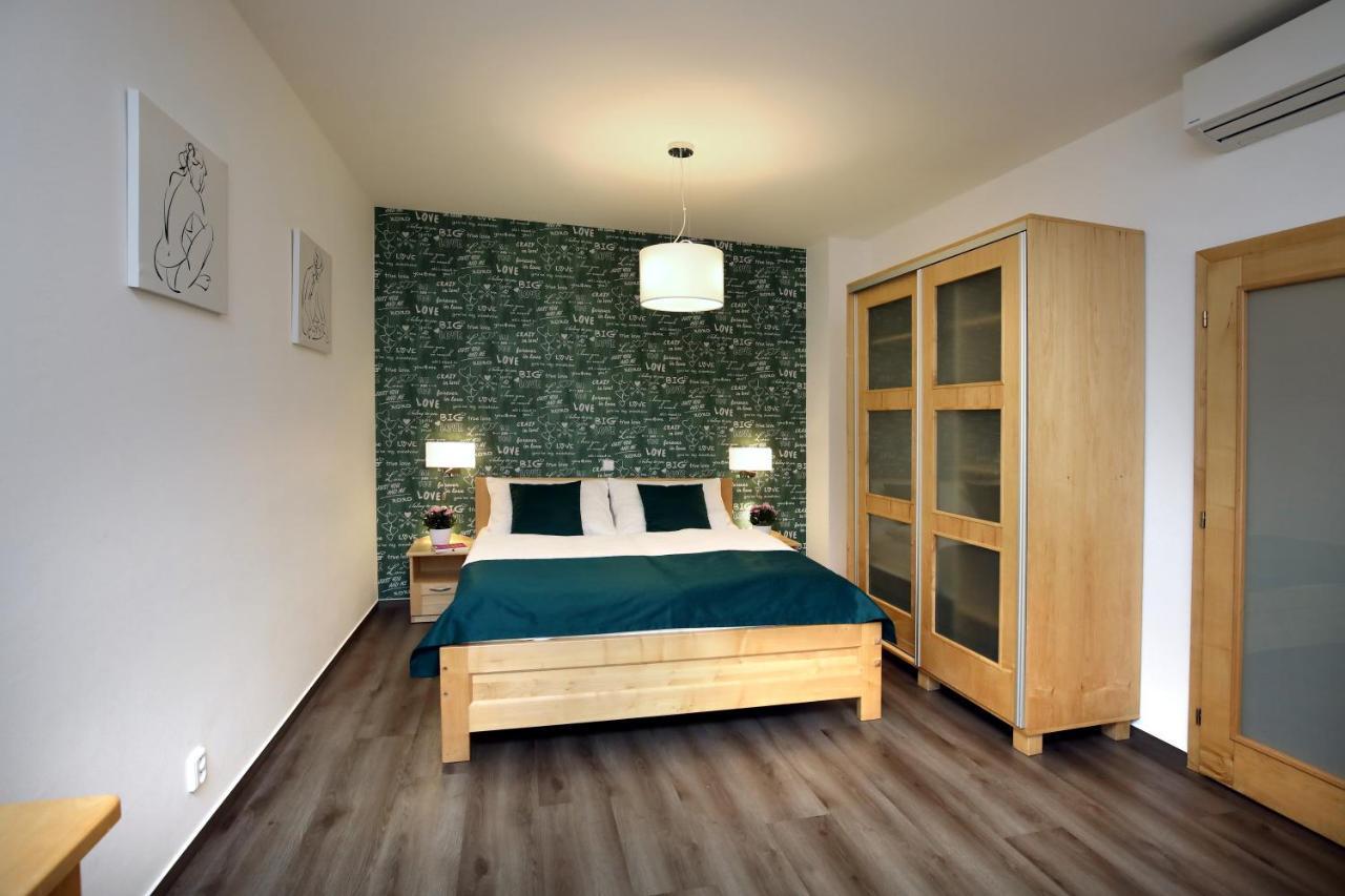 Andel Apartments Praha Экстерьер фото